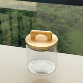 Pote de Vidro com Tampa de Acacia 700ml - Ela Decora